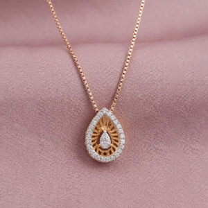 Golden Halo Drift Diamond Necklace